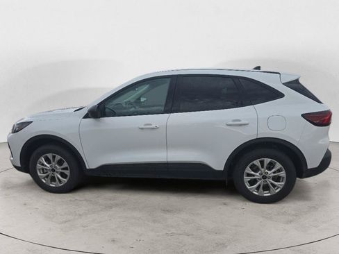 Used 2025 Ford Escape Active AWD/4WD image 8