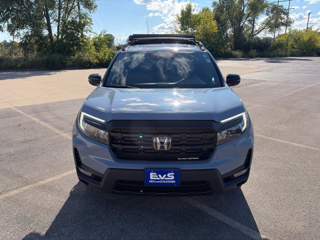 Used 2025 Honda Ridgeline Black Edition image 2