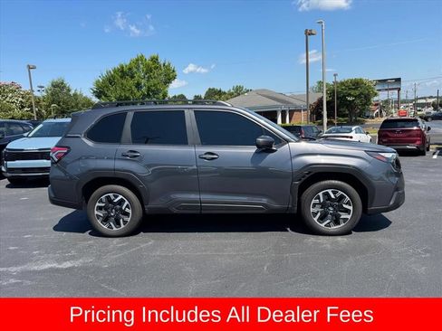 Used 2025 Subaru Forester Premium w/ Convenience Package #1 AWD/4WD image 2