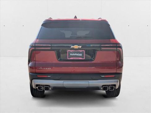 New 2026 Chevrolet Traverse LT image 7