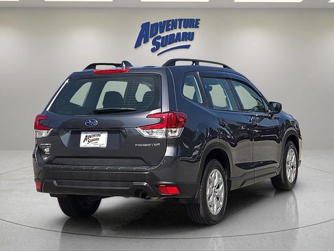Used 2021 Subaru Forester AWD/4WD image 6
