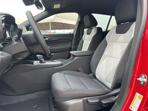 New 2026 Chevrolet Trax RS image 9