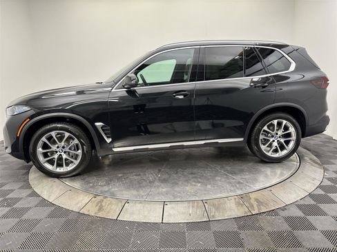 New 2026 BMW X5 xDrive40i w/ Climate Comfort Package image 16