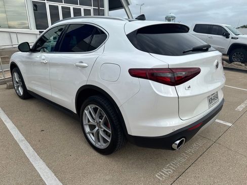 Used 2019 Alfa Romeo Stelvio Ti AWD/4WD image 4
