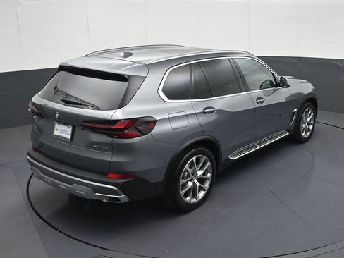 Used 2024 BMW X5 sDrive40i w/ Premium Package RWD image 28