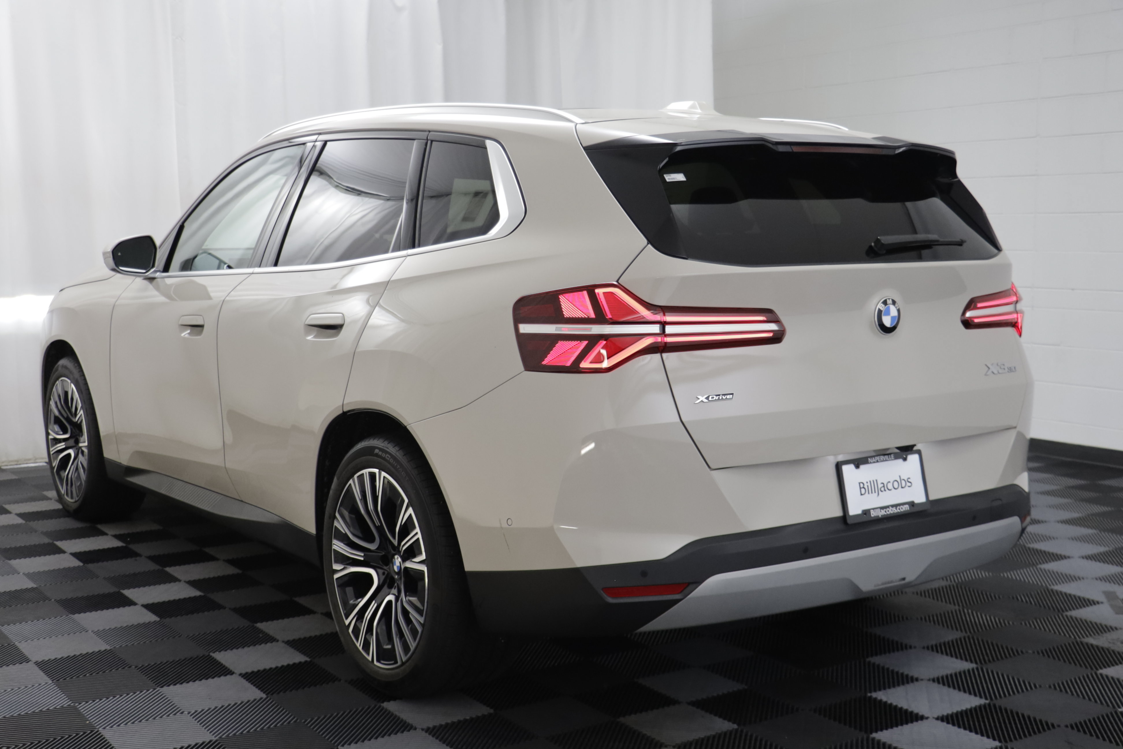 Used 2026 BMW X3 xDrive30i w/ Convenience Package AWD/4WD image 13