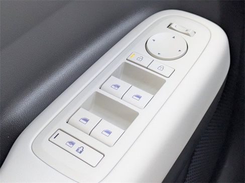 New 2026 Hyundai Santa Fe SE image 22