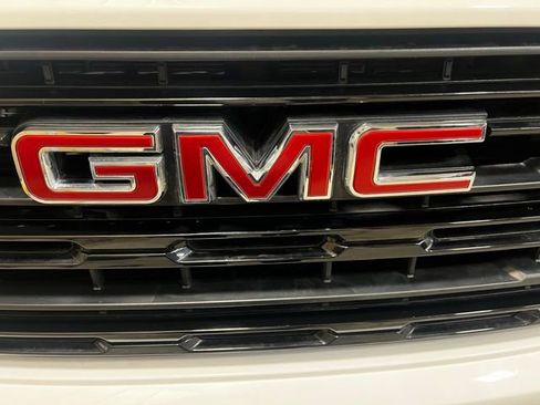 Used 2023 GMC Sierra 1500 Elevation image 6
