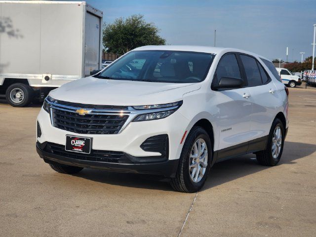 Used 2024 Chevrolet Equinox LS w/ LS Convenience Package FWD image 11