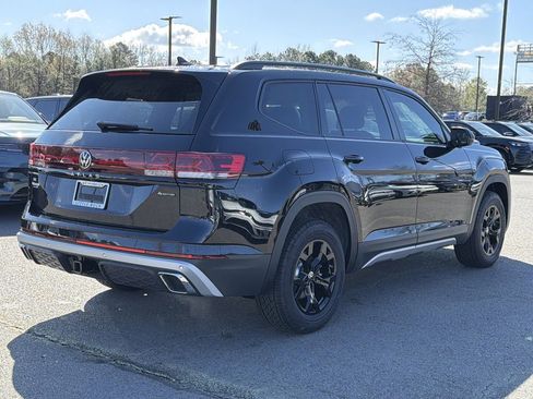 New 2026 Volkswagen Atlas Peak Edition AWD/4WD image 5
