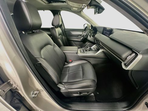 Used 2025 MAZDA CX-90 3.3 Turbo w/ Preferred Package AWD/4WD image 35