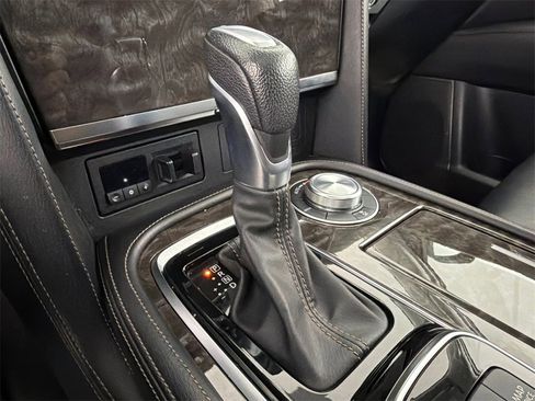 Used 2023 Nissan Armada Platinum w/ Captain's Chairs Package image 34