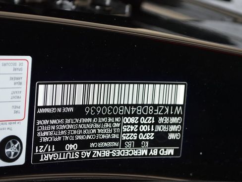 Used 2022 Mercedes-Benz E 350 Sedan w/ AMG Line Exterior image 34