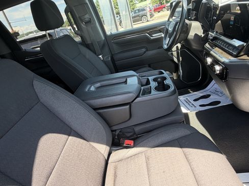Used 2024 GMC Sierra 1500 Elevation AWD/4WD image 7