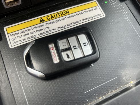 Used 2020 Honda CR-V Touring image 38
