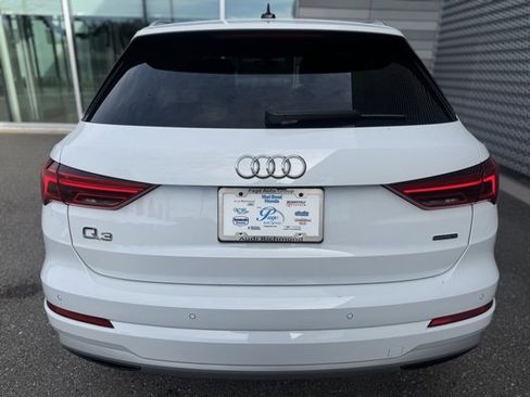 Used 2022 Audi Q3 2.0T Premium image 4