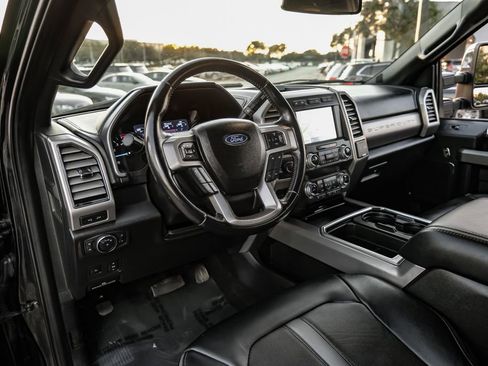 Used 2020 Ford F250 Platinum w/ FX4 Off-Road Package image 12