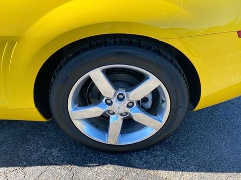 Used 2012 Chevrolet Camaro LT RWD image 15