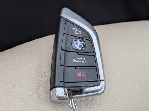 Used 2019 BMW 330i Sedan image 34