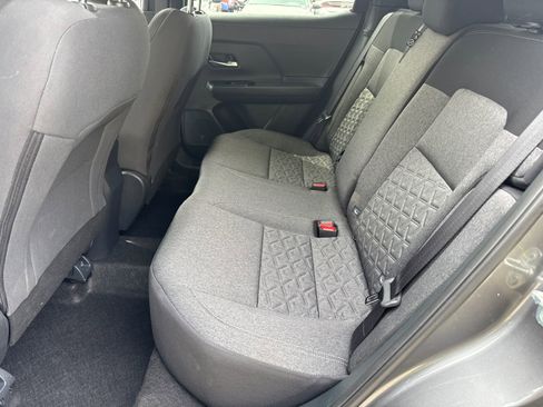 Used 2025 Nissan Kicks SV FWD image 20