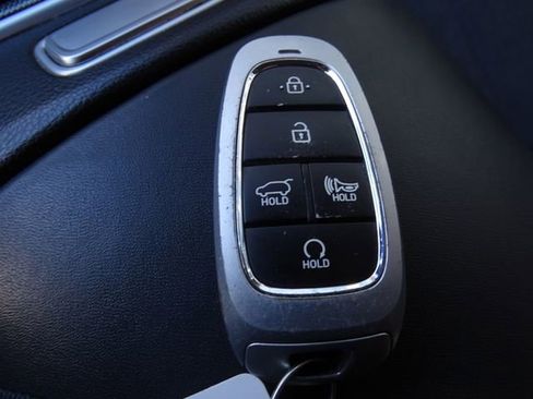 Used 2022 Hyundai Santa Fe SEL w/ Convenience Package image 34