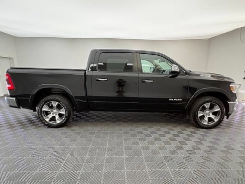Used 2021 RAM 1500 Laramie AWD/4WD image 6