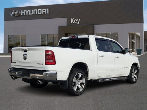Used 2021 RAM 1500 Laramie AWD/4WD image 7