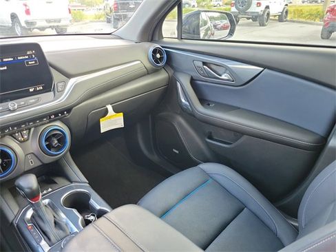 Used 2024 Chevrolet Blazer RS w/ Driver Confidence II Package image 15