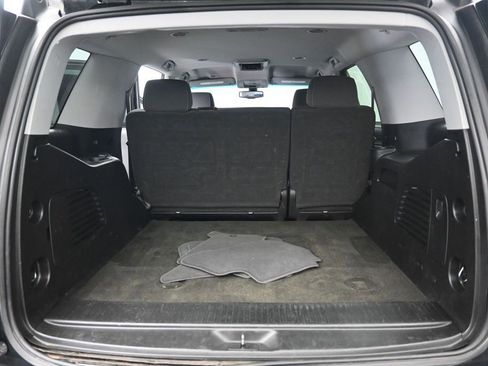 Used 2019 Chevrolet Tahoe LS w/ Skid Plate Package AWD/4WD image 24