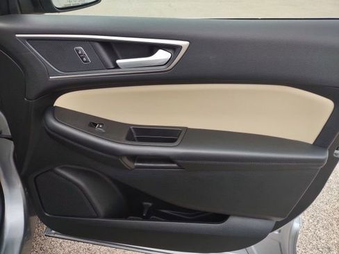 Used 2024 Ford Edge SEL w/ Convenience Package image 22