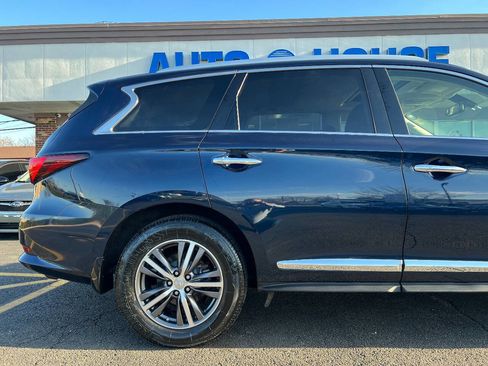 Used 2017 INFINITI QX60 AWD w/ Premium Plus Package image 40