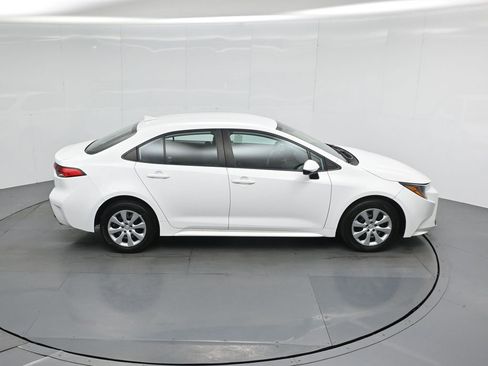 Used 2023 Toyota Corolla LE FWD image 38