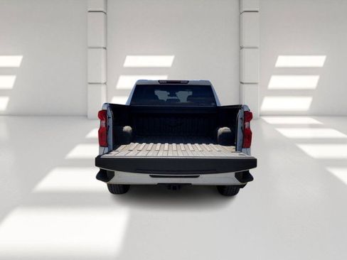 Used 2022 Chevrolet Silverado 1500 Custom w/ Rally Edition image 5