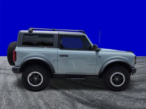 Certified 2022 Ford Bronco Black Diamond w/ Sasquatch Package AWD/4WD image 3