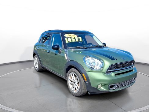 Used 2015 MINI Cooper Countryman S FWD image 2