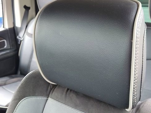 Used 2024 RAM 2500 Laramie image 13