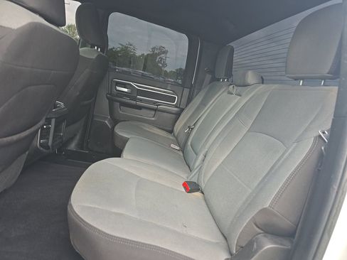 Used 2024 RAM 2500 Big Horn w/ Off Road Package AWD/4WD image 15
