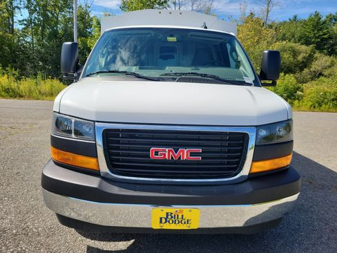 New 2025 GMC Savana 3500 w/ Power Convenience Package image 10