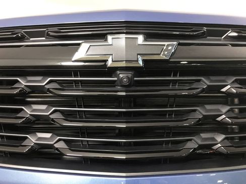 New 2026 Chevrolet Equinox LT w/ Midnight Edition image 4