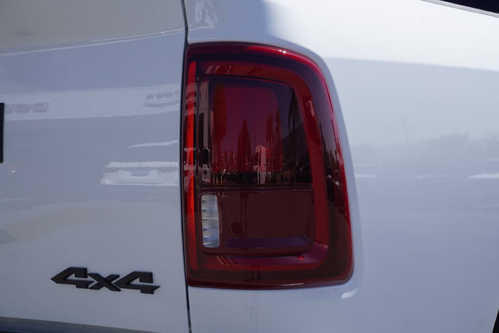 New 2027 RAM 3500 Laramie AWD/4WD image 13