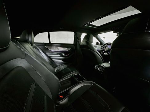Used 2022 Mercedes-Benz AMG GT 43 w/ Driver Assistance Package image 29