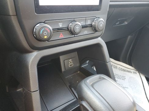 Used 2024 Ford Ranger XL w/ Trailer Tow Package image 30