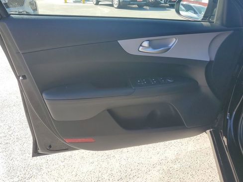 Used 2024 Kia Forte LXS image 15