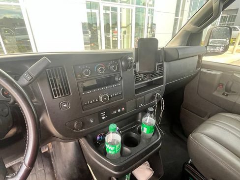 Used 2021 Chevrolet Express 2500 w/ Driver Convenience Package RWD image 13