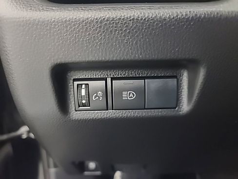 Used 2019 Toyota RAV4 LE w/ Carpet Mat Package AWD/4WD image 26