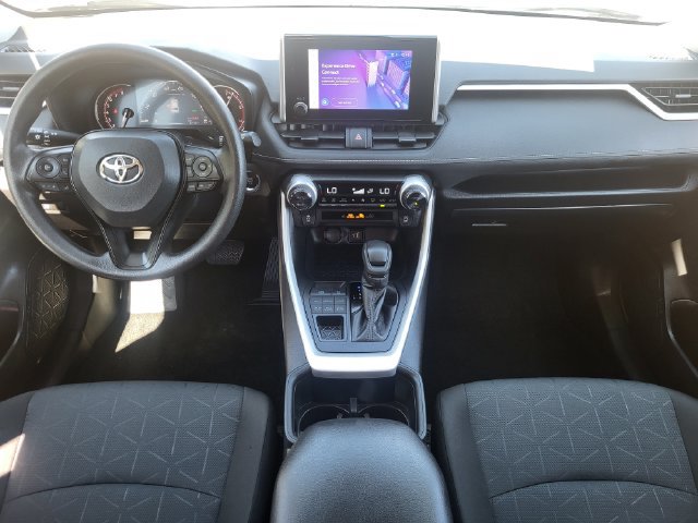 Used 2025 Toyota RAV4 XLE AWD/4WD image 23