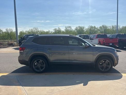 Used 2019 Volkswagen Atlas SE w/ Towing Package image 6