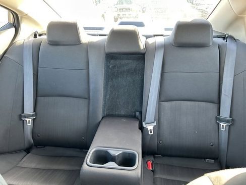 Used 2024 Nissan Altima 2.5 SV image 36