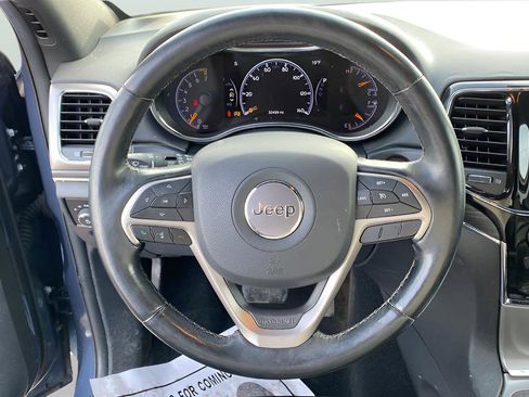 Used 2020 Jeep Grand Cherokee Limited w/ Premium Lighting Group image 29