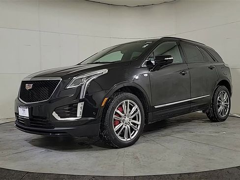 Used 2024 Cadillac XT5 Sportv w/ Technology Package image 4
